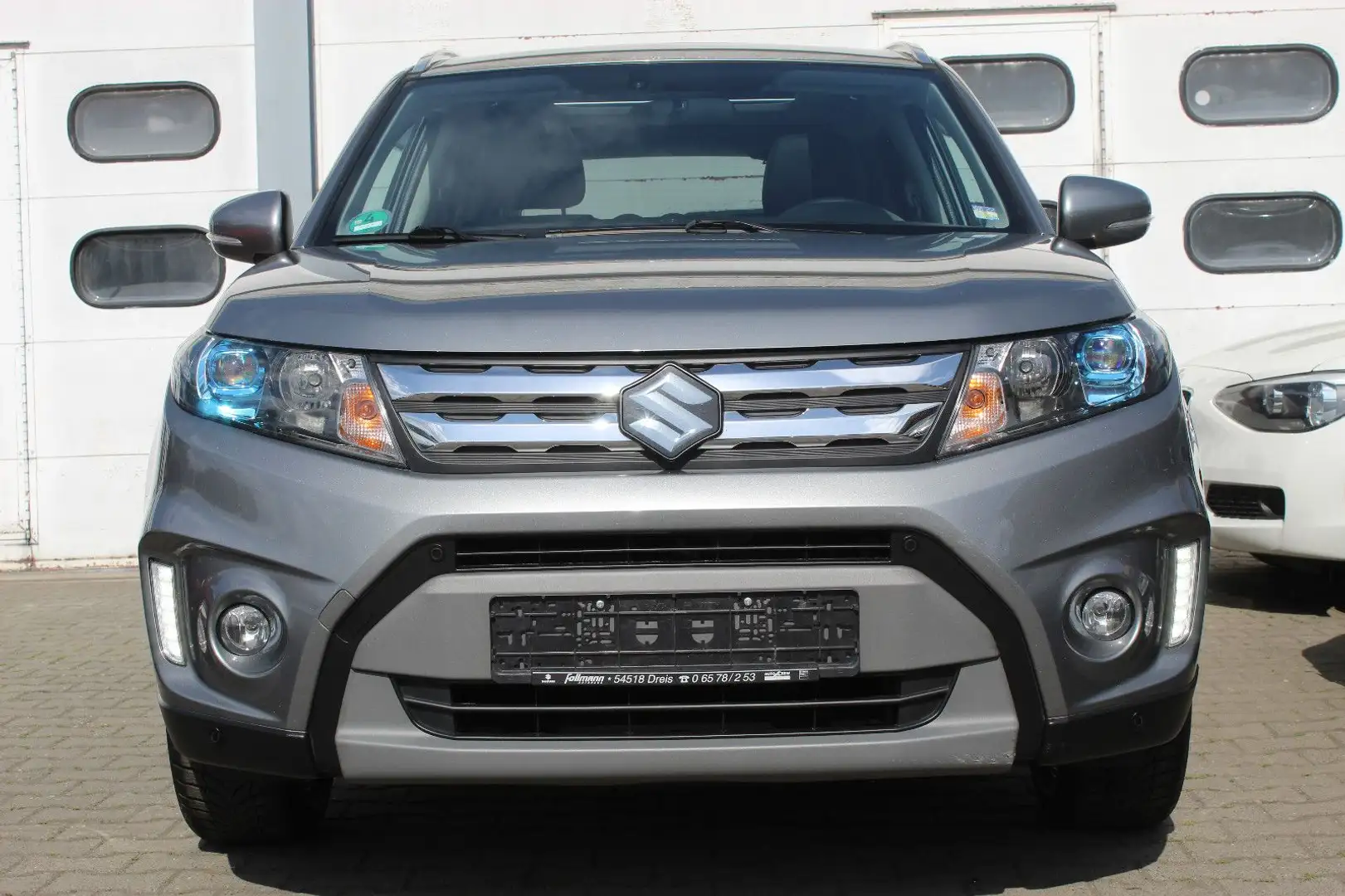 Suzuki Vitara 1.6 Club 4x2 Grau - 2