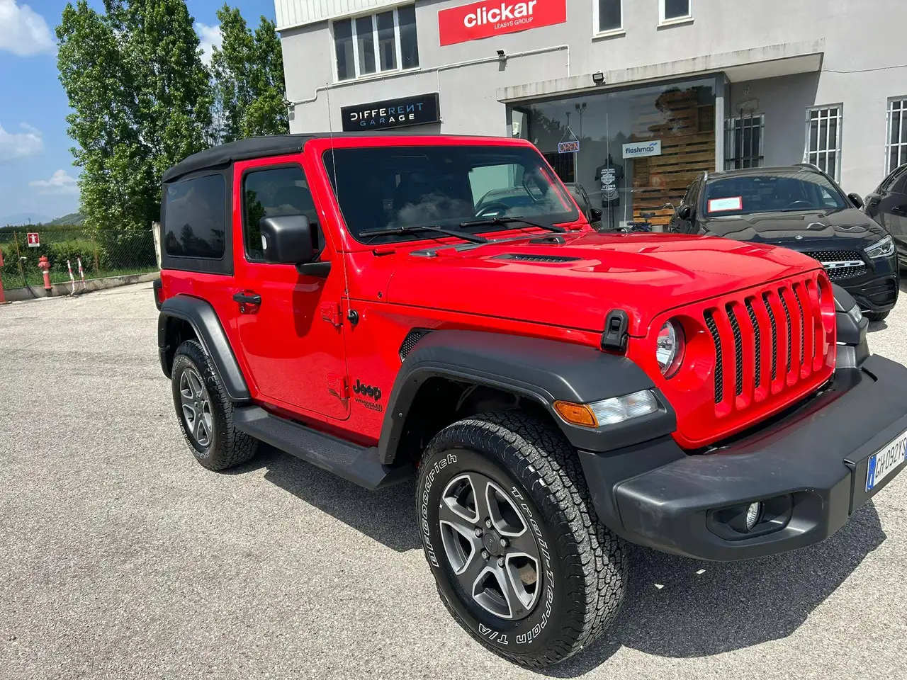 Jeep Wrangler IV 2.0 turbo Sport auto, миниатюра 7