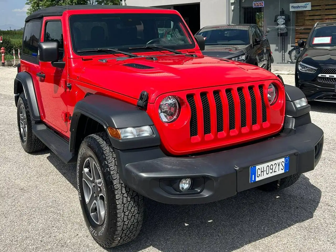 Jeep Wrangler IV 2.0 turbo Sport auto