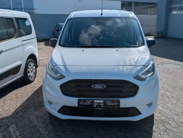 Ford Transit view 9