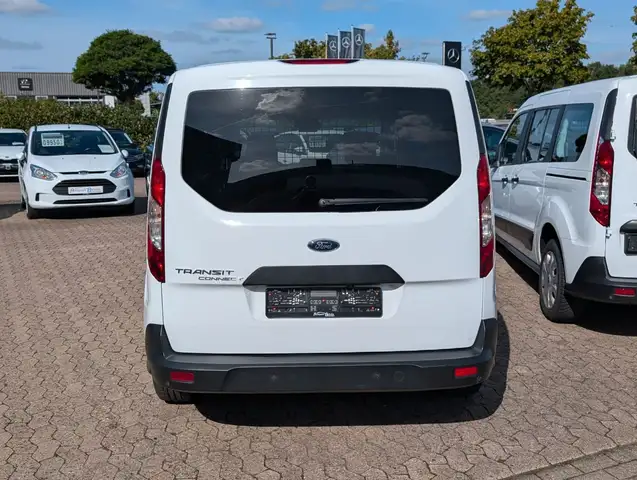 Ford Transit view 11
