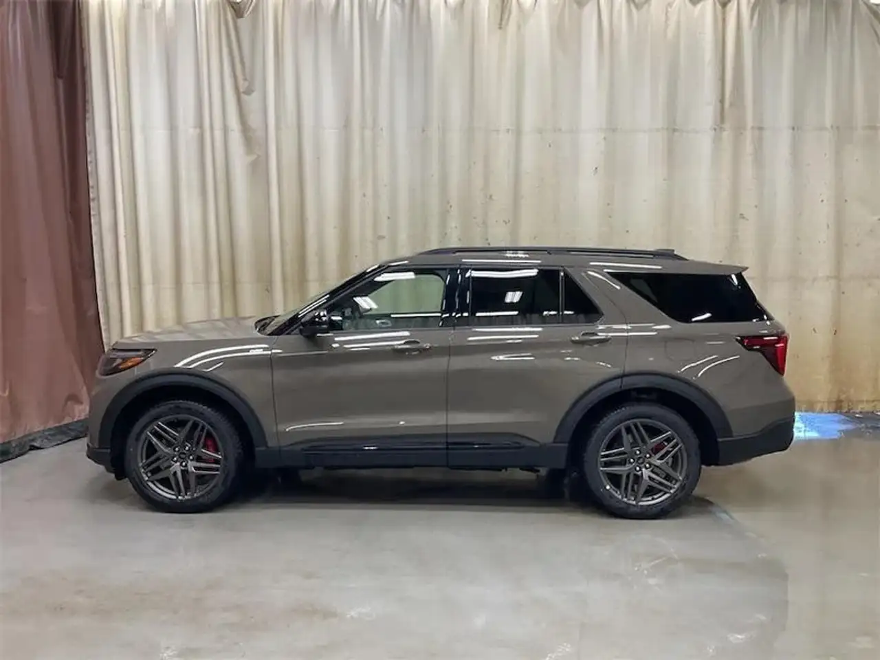 Ford Explorer fotografie Ford Explorer