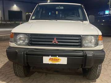 Pajero Canvas Top 2.5 td SE my88