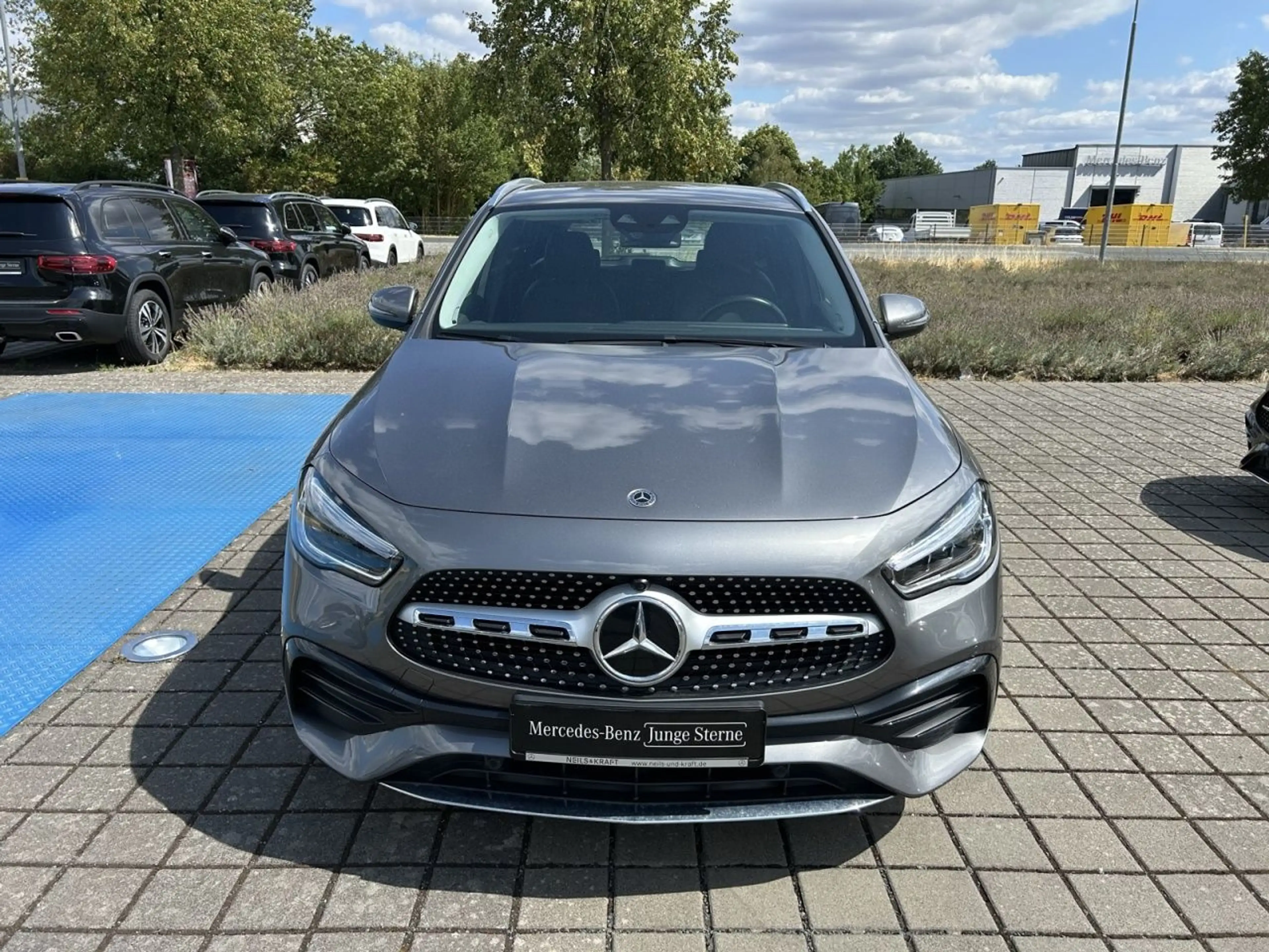 Mercedes-Benz GLA 220 d 4MATIC AMG+BURM+MULTIBEAM+TOTW+AHK+KAM — photo 3