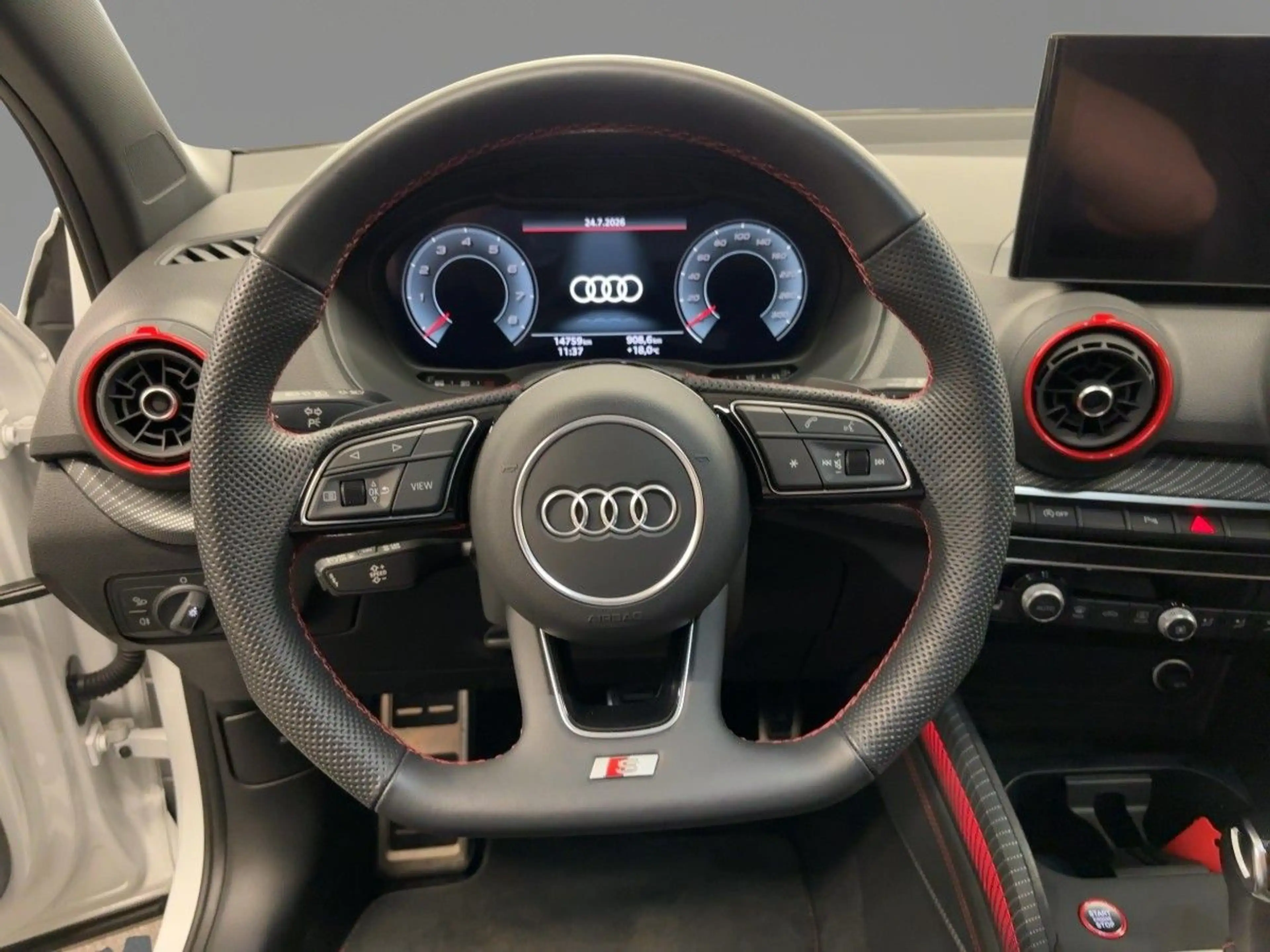 Audi SQ2 TFSI S tr. AHK MATRIX NAVI RFK PANO SONOS — photo 13