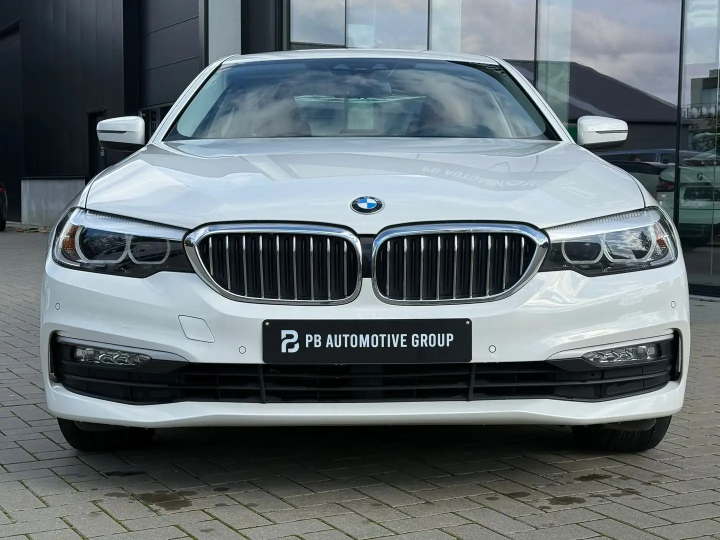 BMW 520 520d-sfeerverlichting-camera-Elekzetels-Conga Wit - 2