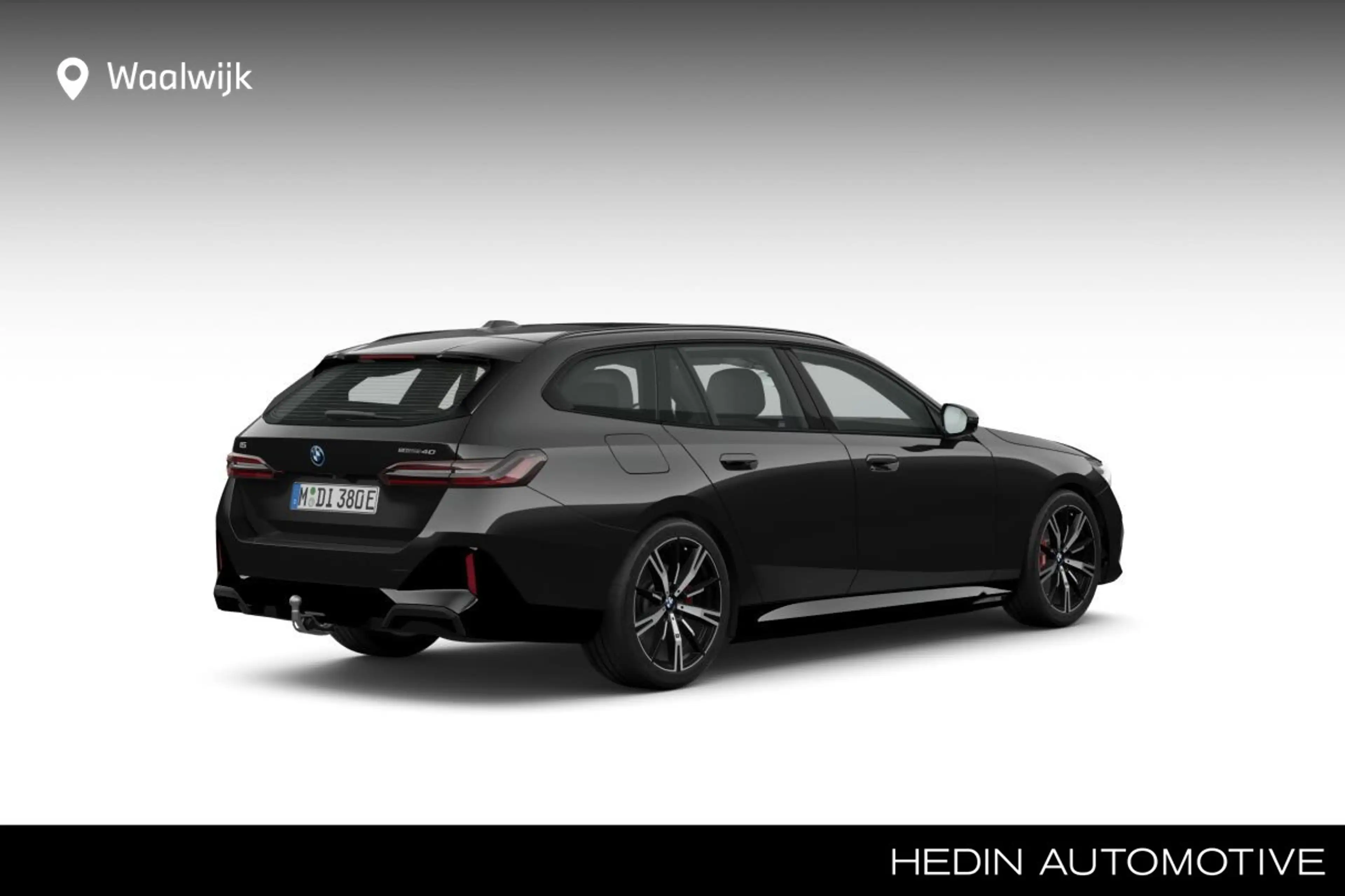 BMW i5 Touring eDrive40 M Sport Edition 84 kWh M Sport Pr — photo 2