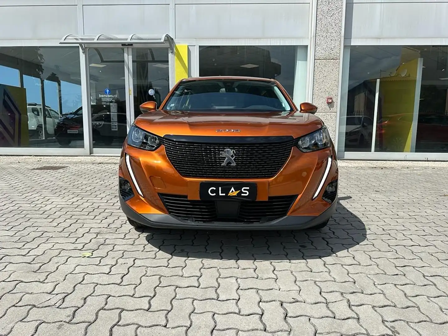 Peugeot 2008 1.5  BLUEHDI 100CV ALLURE S&S Orange - 2