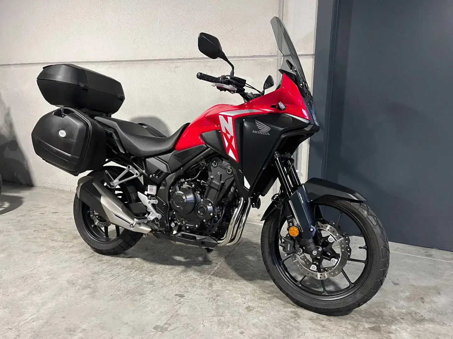 Honda NX 500 met volledige kofferset - 1