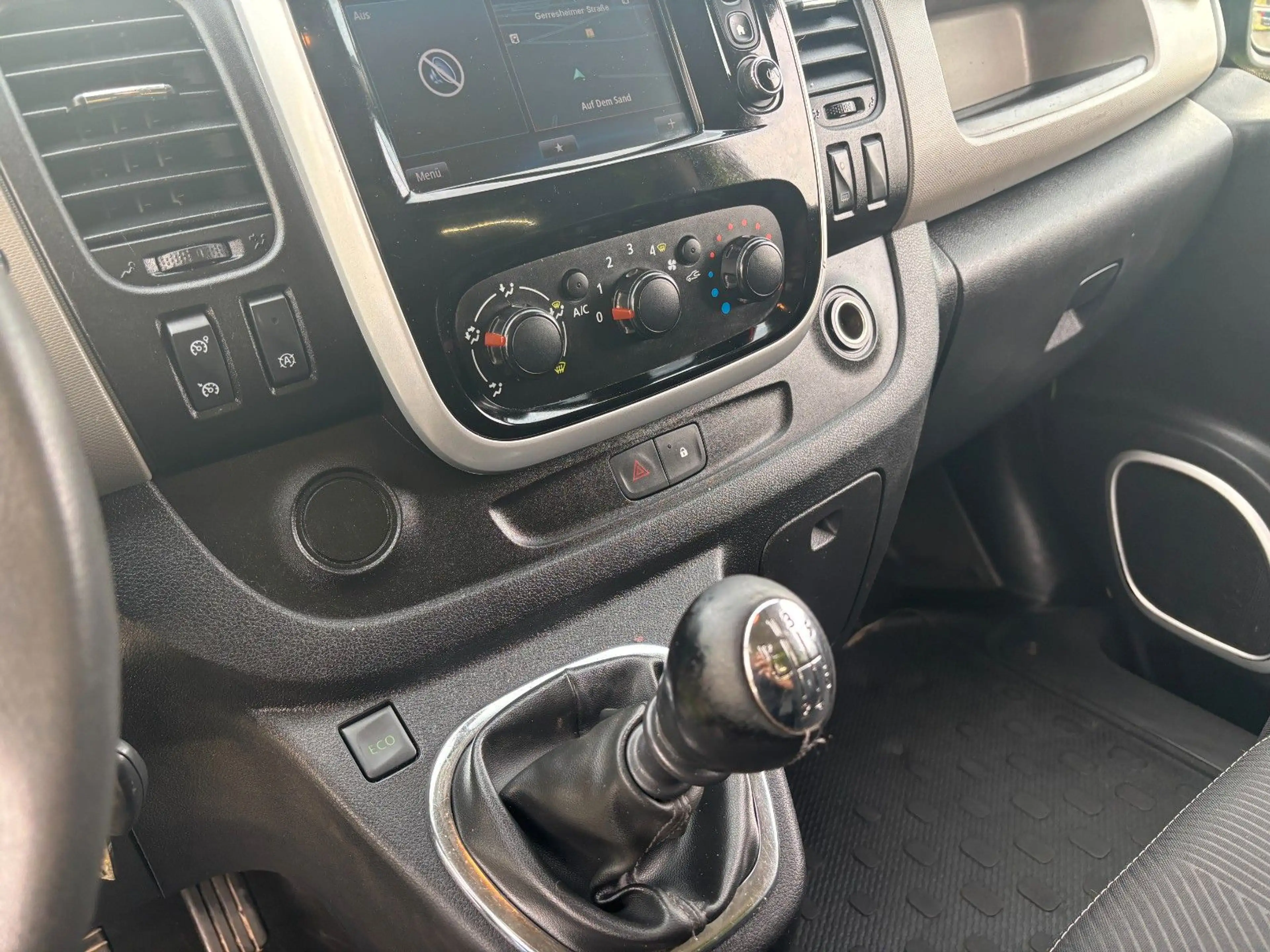 Renault Trafic 145 dCi AHK*Navi+Kamera*2Schiebetüren*TÜV — photo 9