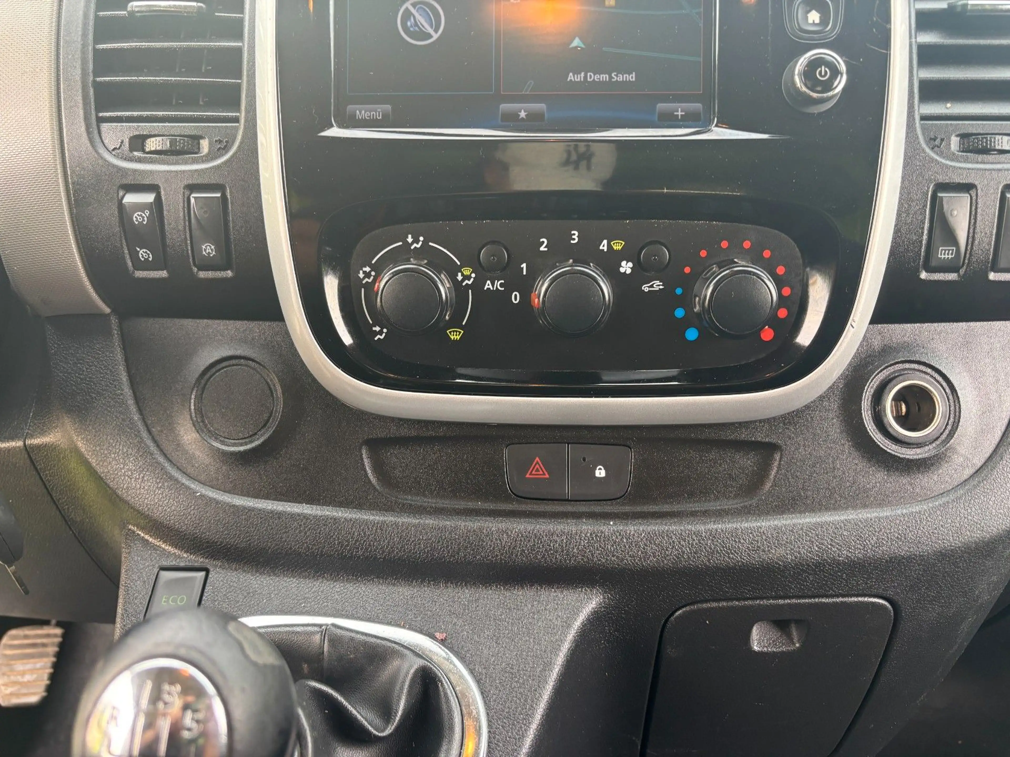 Renault Trafic 145 dCi AHK*Navi+Kamera*2Schiebetüren*TÜV — photo 7