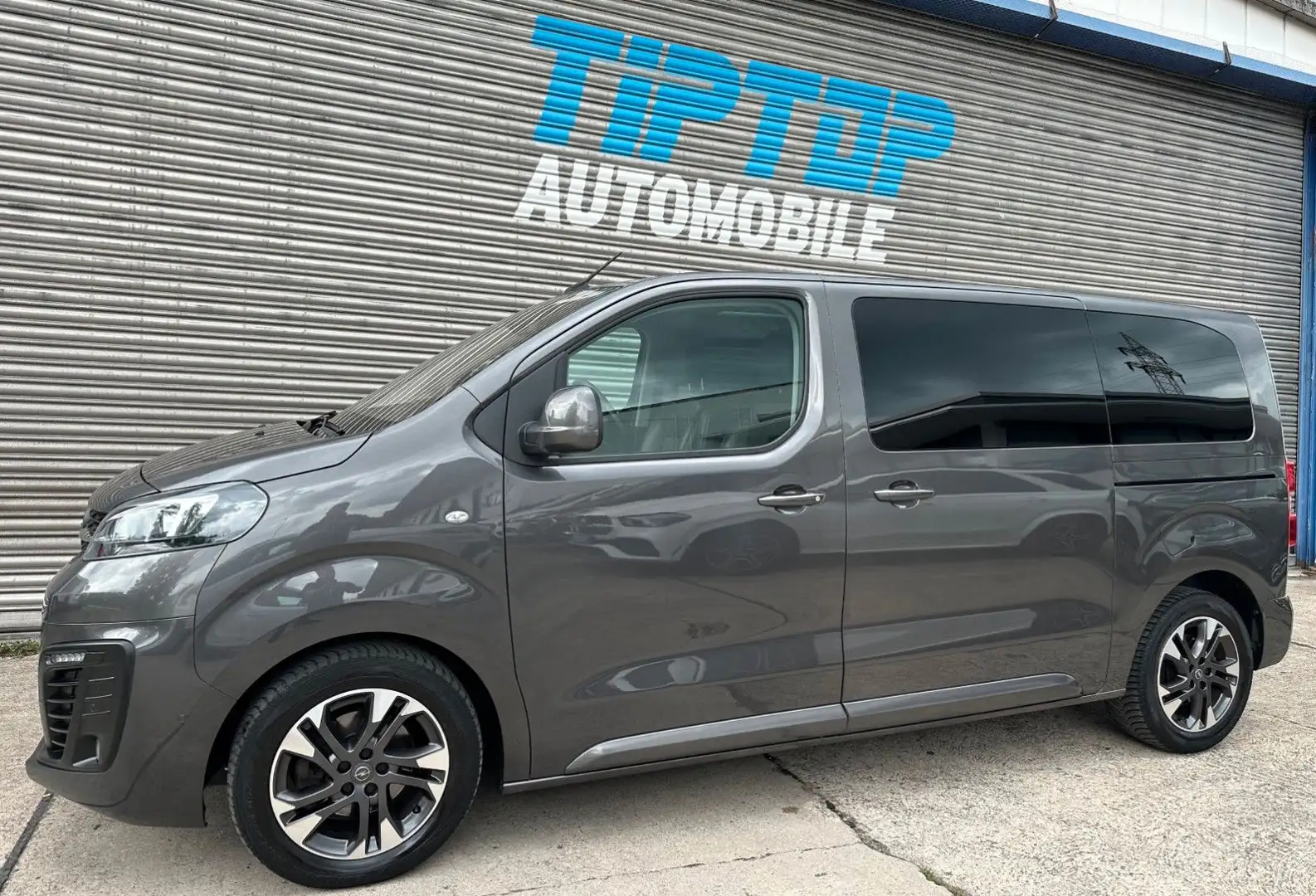 Opel Zafira Life Tourer M*7-SITZ*LEDER*PANO*NAVI*BI-X Szary - 1