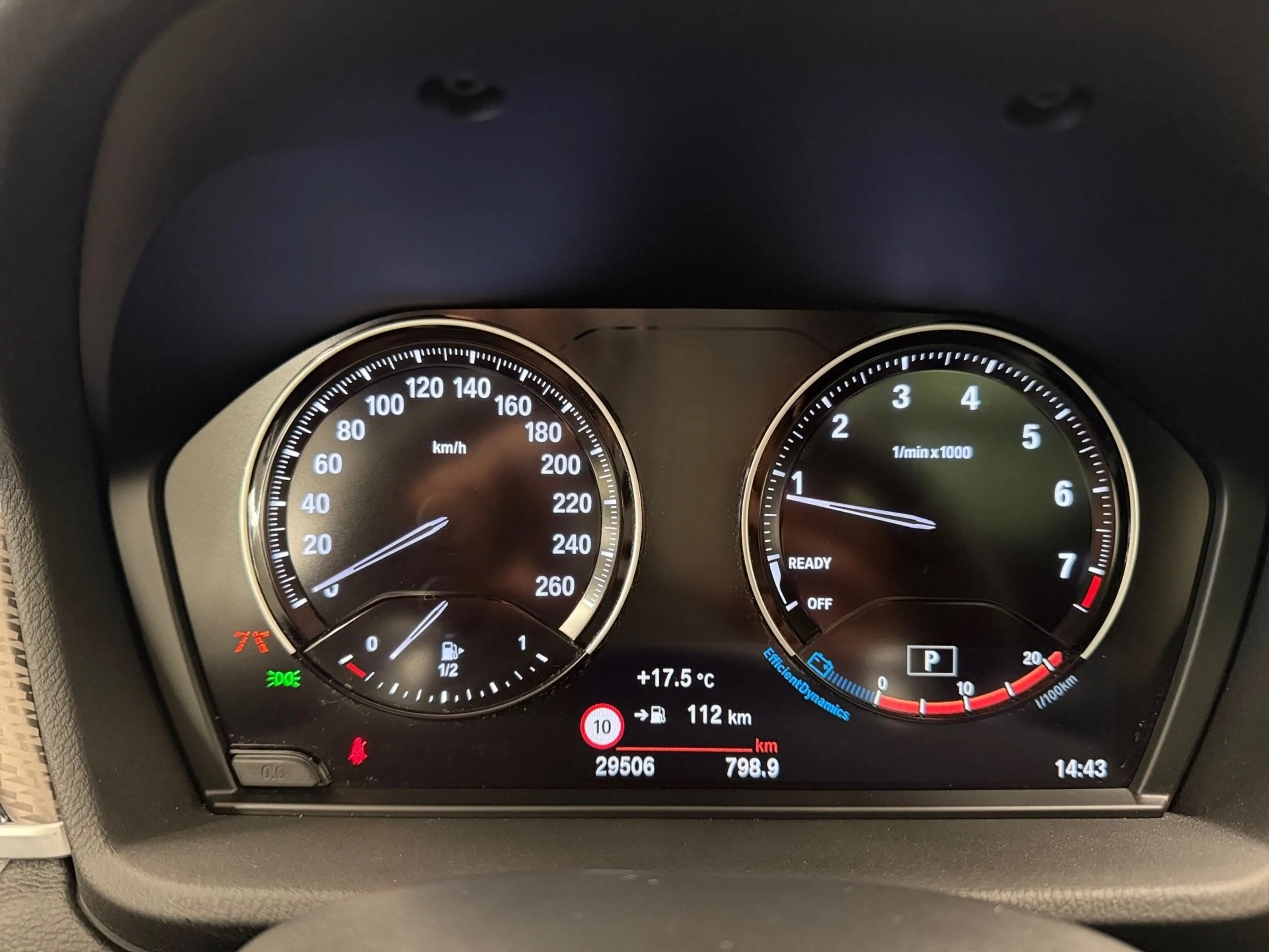 BMW X2 sDrive20i — photo 4