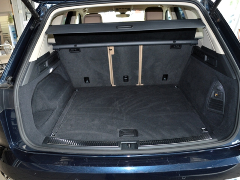 Volkswagen Touareg 3,0 V6 TDI Atmosphere 4Motion AHK 19" LED — photo 8