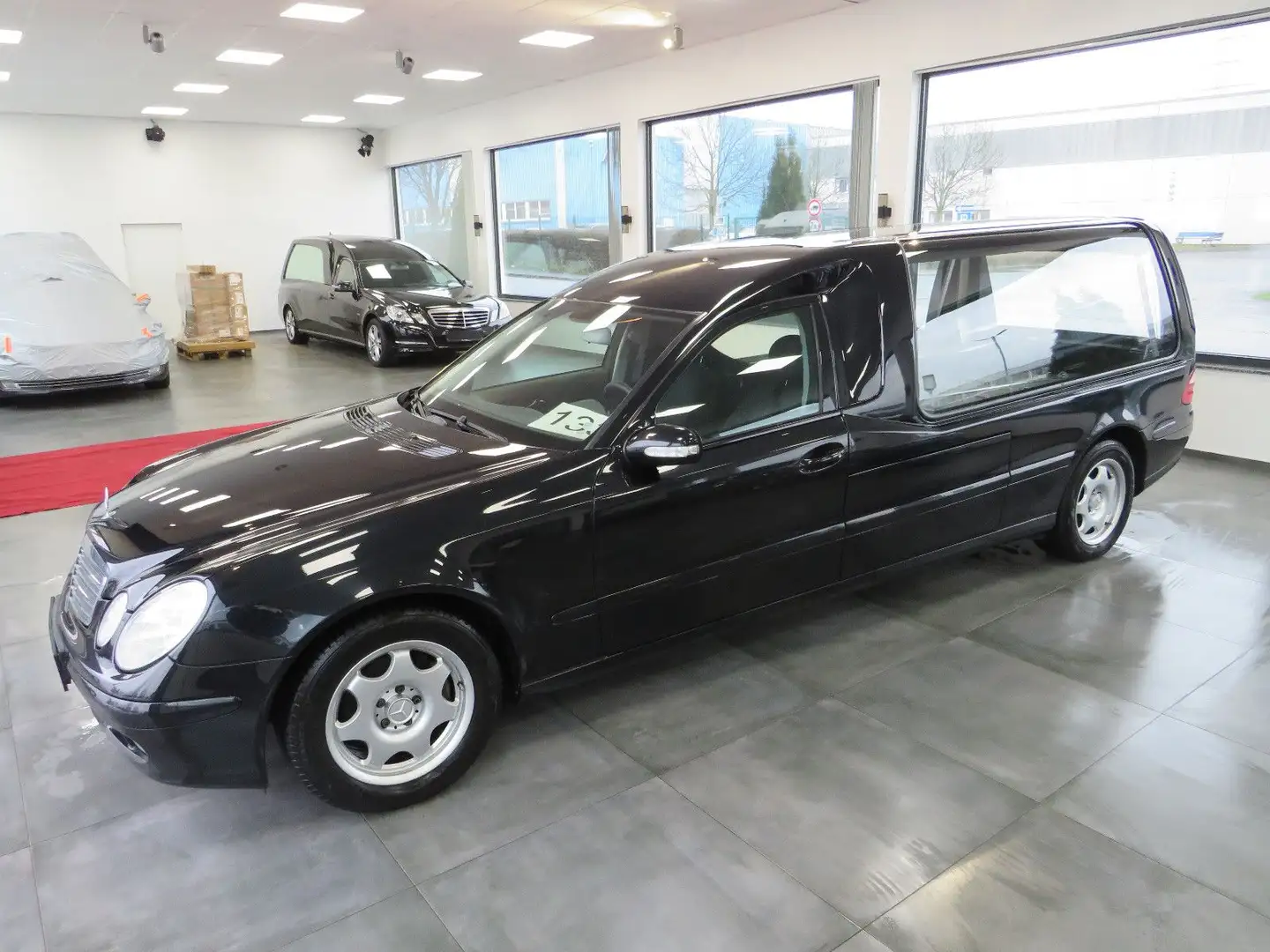 Mercedes-Benz E 220 CDI Bestattungswagen / Leichenwagen Negru - 2