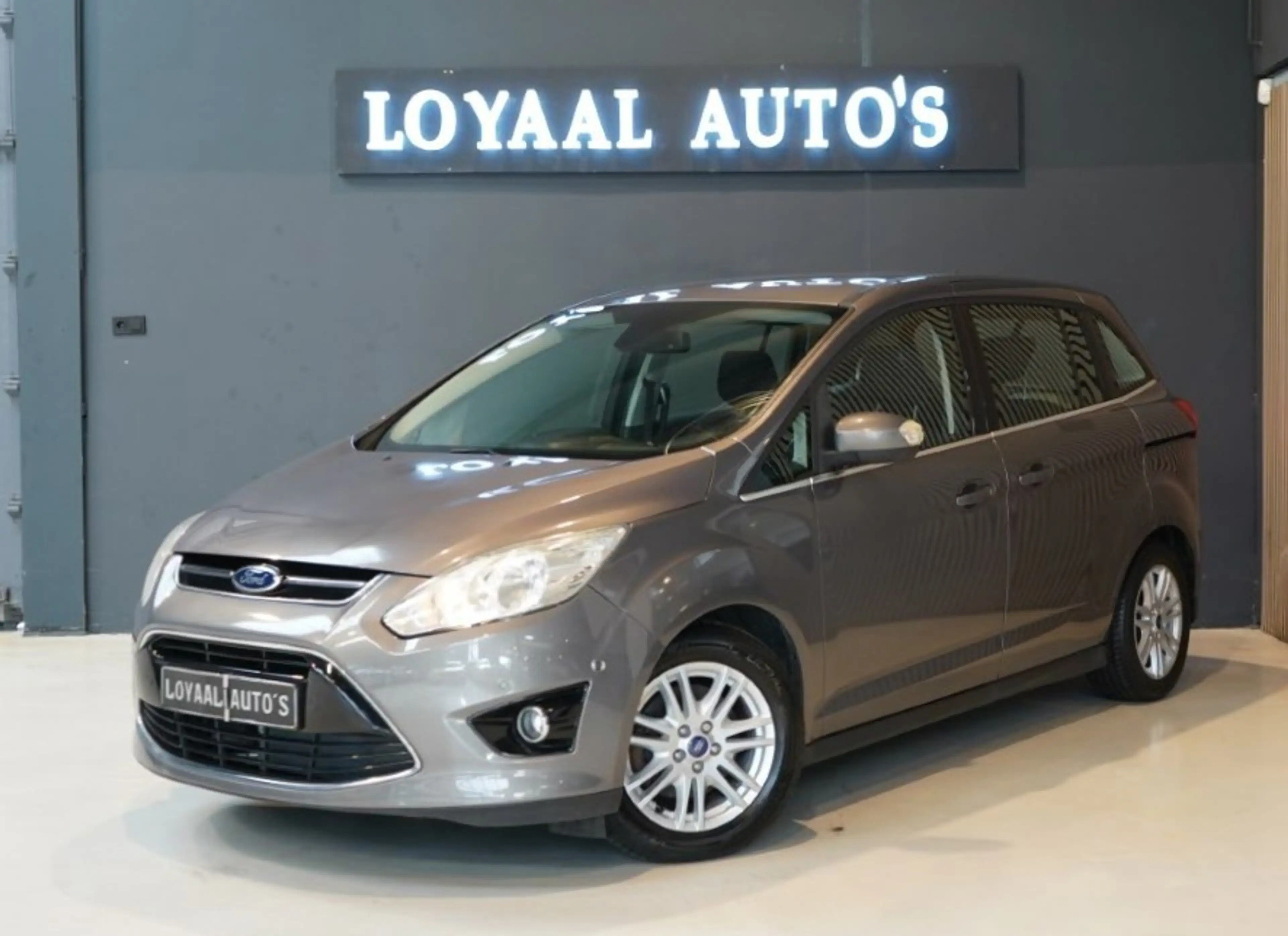 Ford Grand C-Max 1.0 Ambiente 7p. | PDC | STOELVERW. | CRUISE | AIR — photo 4