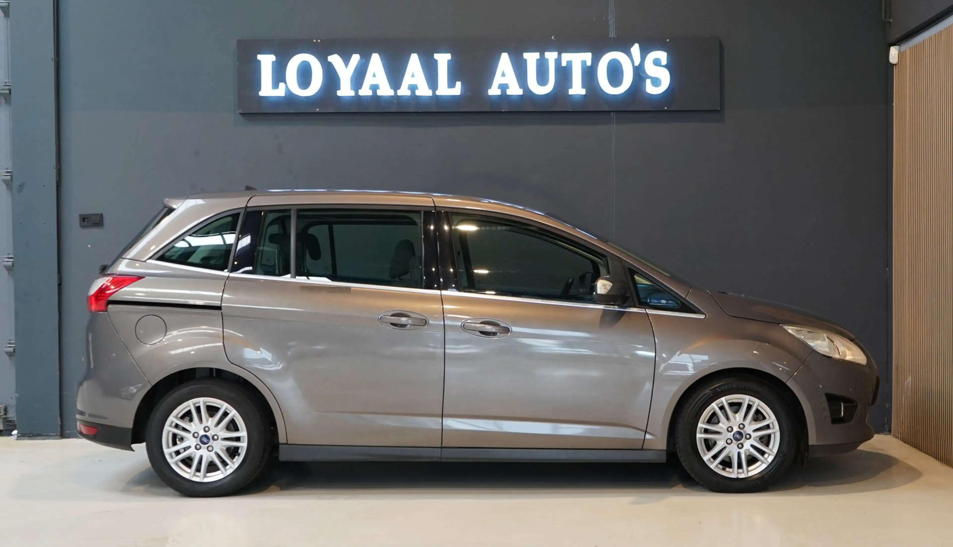 Ford Grand C-Max 1.0 Ambiente 7p. | PDC | STOELVERW. | CRUISE | AIR — photo 9