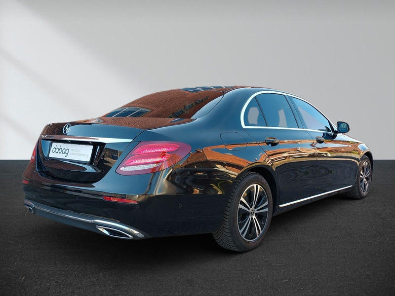 Mercedes-Benz E 220 E Limousine E 220 d 4Matic — photo 6