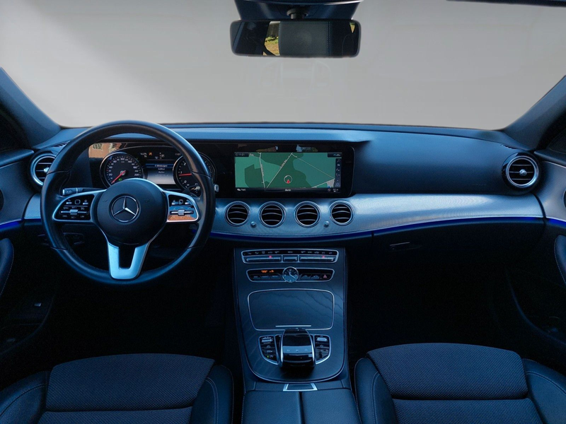 Mercedes-Benz E 220 E Limousine E 220 d 4Matic — photo 11
