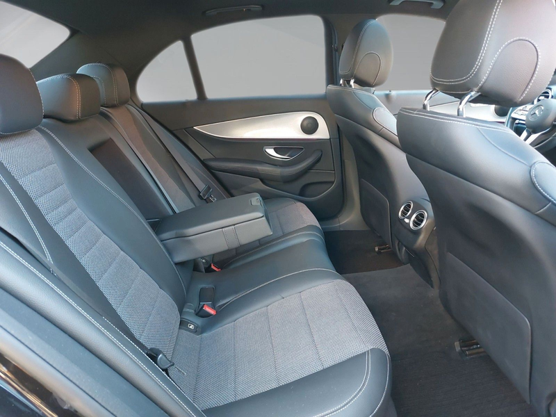 Mercedes-Benz E 220 E Limousine E 220 d 4Matic — photo 5