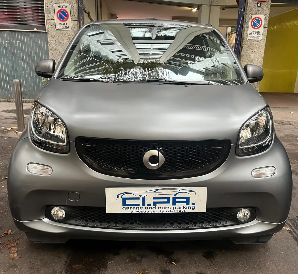 smart forTwo Fortwo Cabrio 0.9 t Prime 90cv twinamic my19 Grigio - 2
