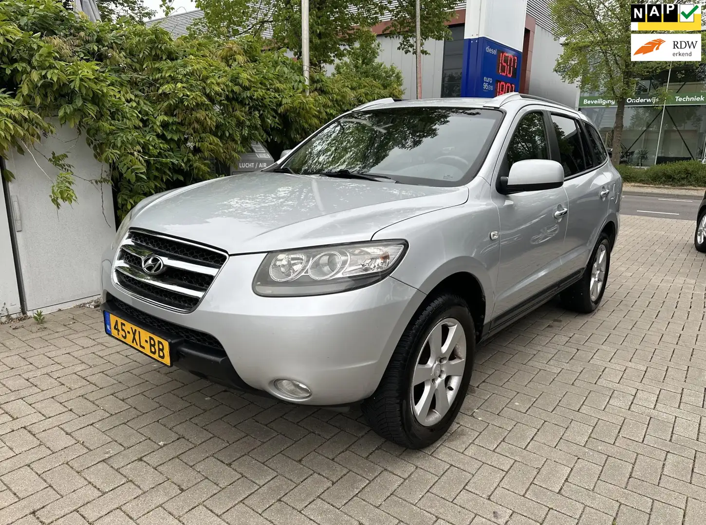 Hyundai SANTA FE 2.7i V6 4WD Style Premium Grey - 1