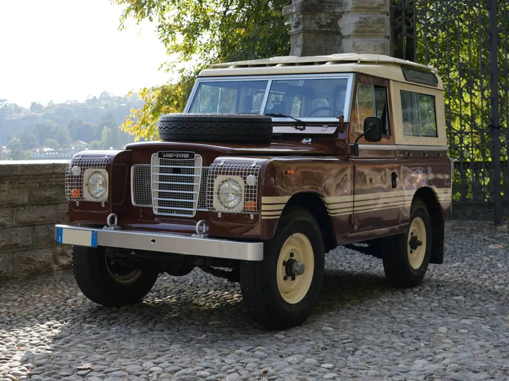 Land Rover Series 1982 из Европы — купить под ключ