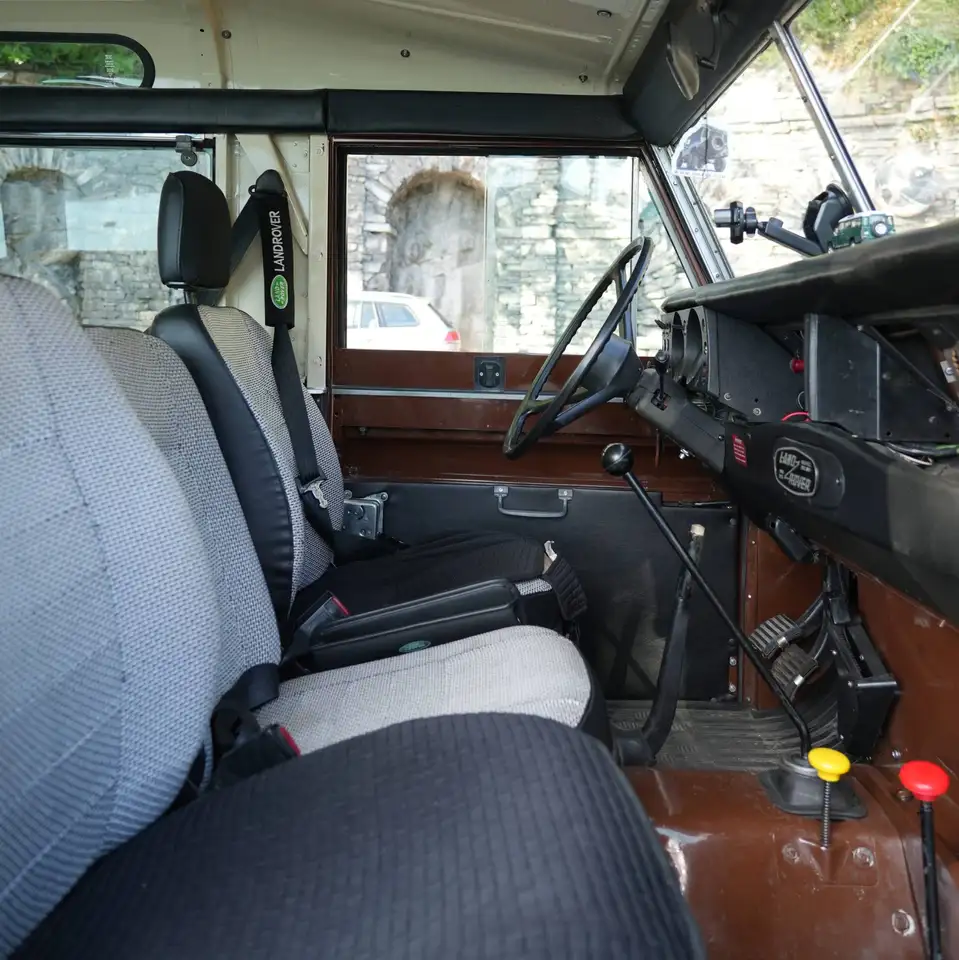 Land Rover Series III 3 Defender 88, foto 8