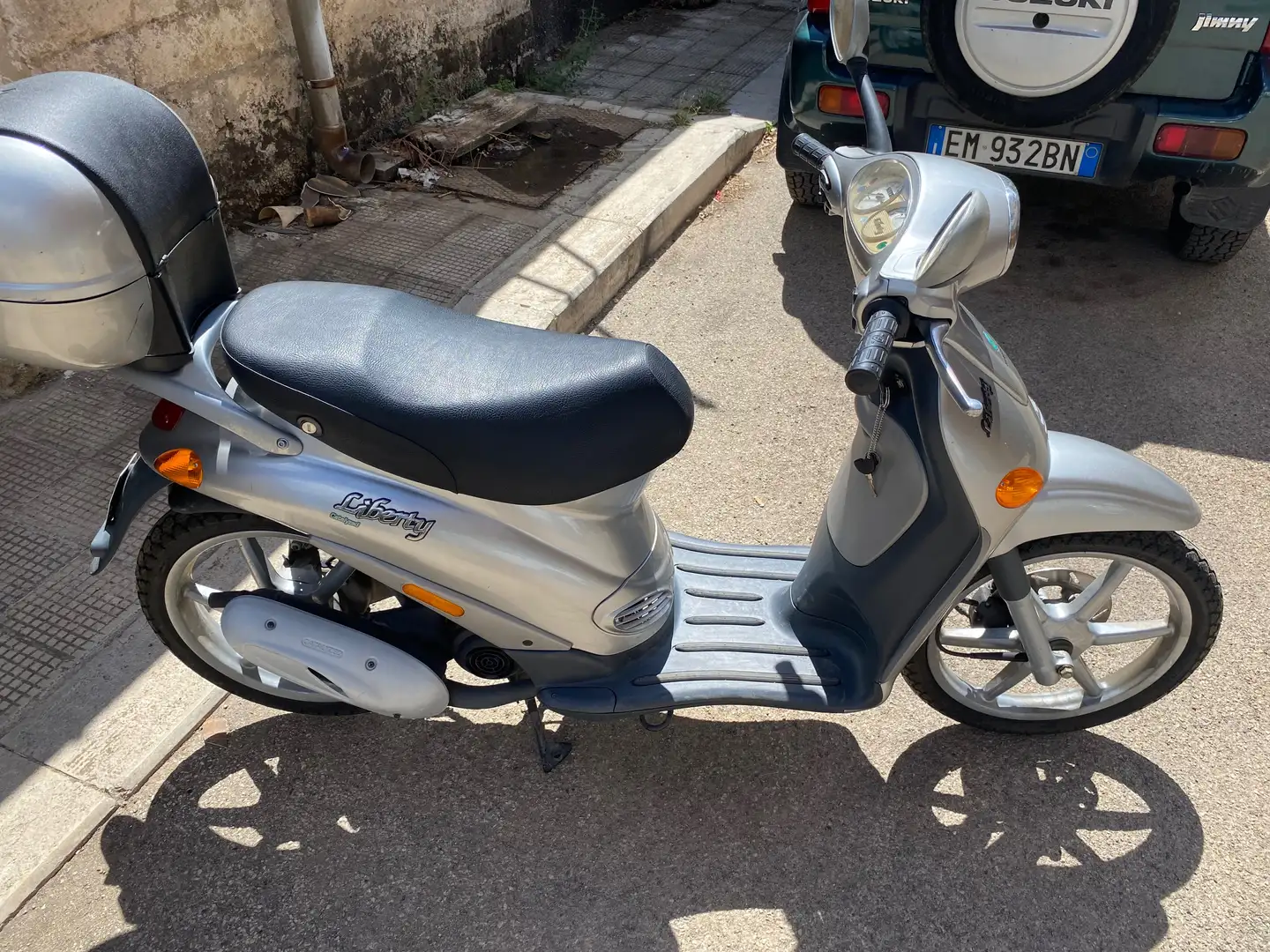Piaggio Liberty 50 2T Grigio - 2