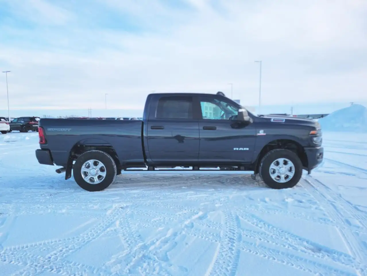 RAM 3500 снимка RAM 3500