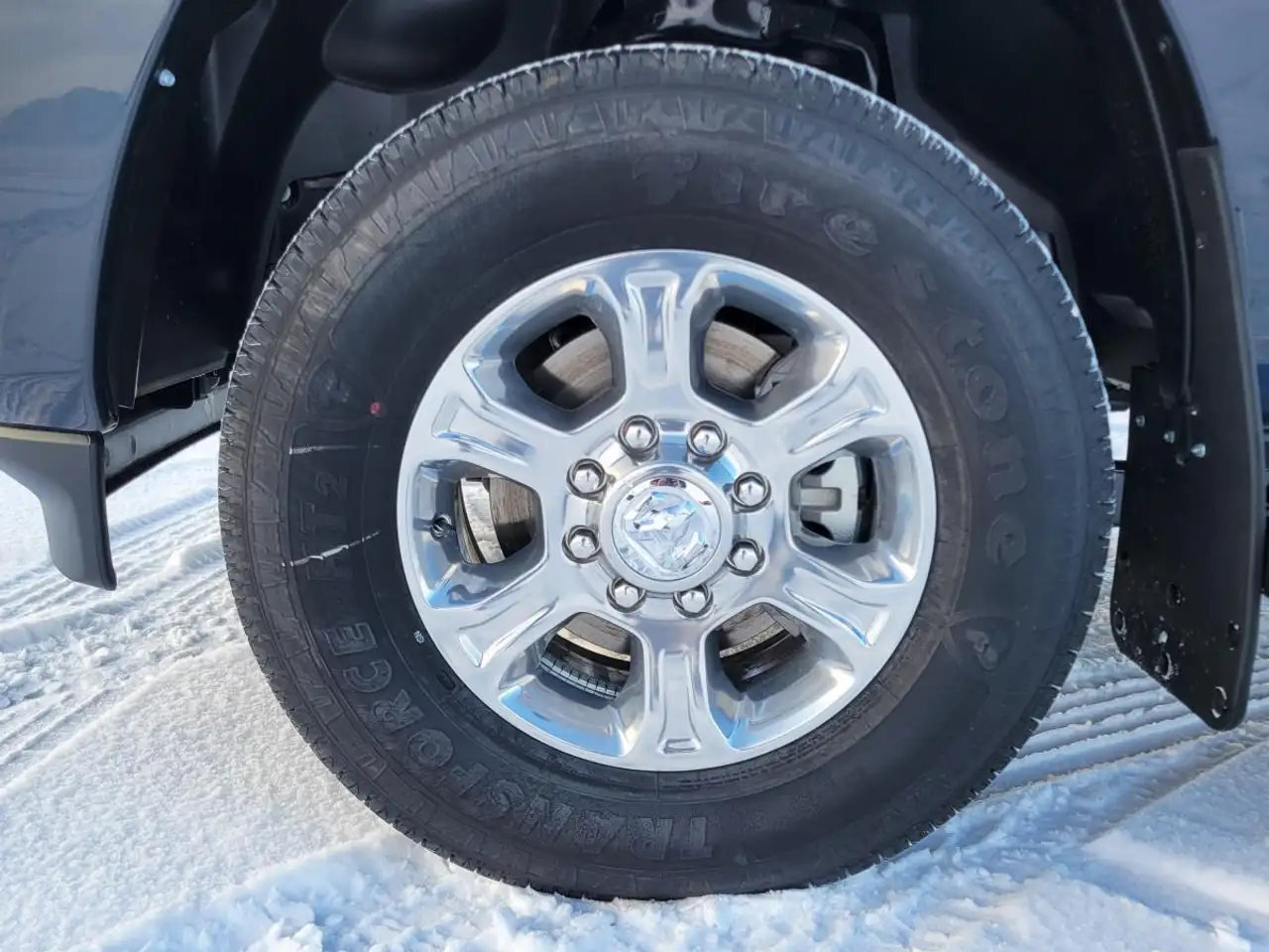 RAM 3500 снимка RAM 3500