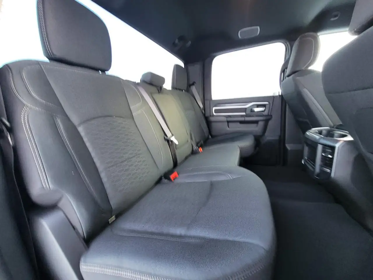 RAM 3500 снимка RAM 3500