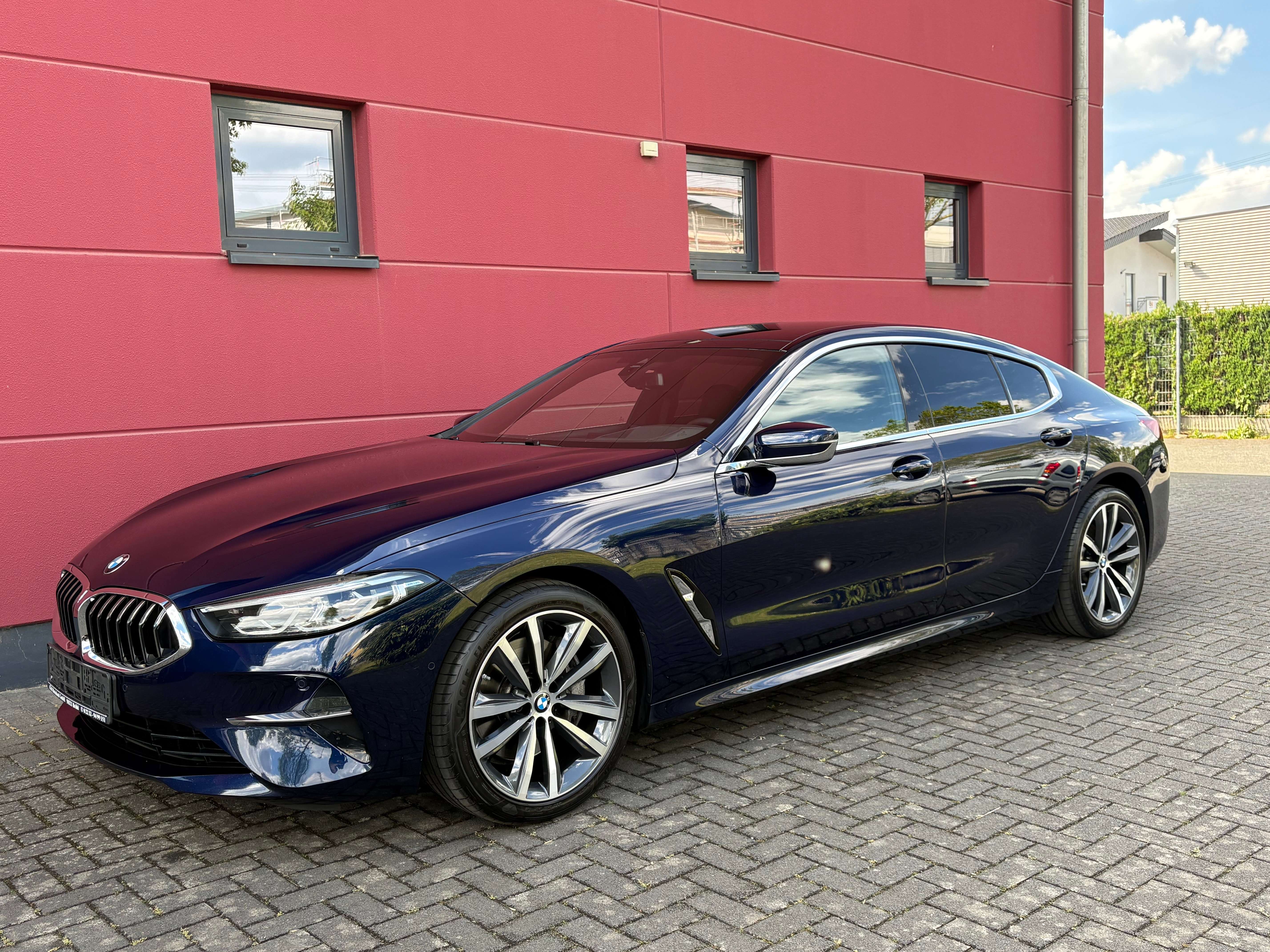 BMW 840