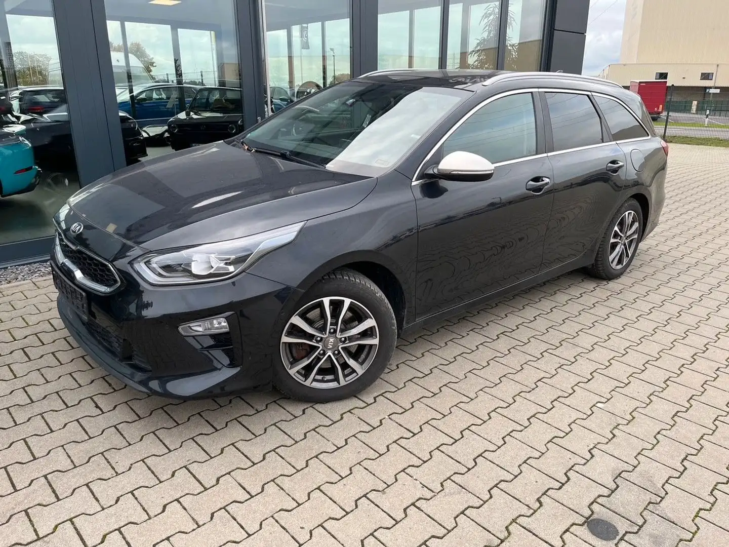 Kia Ceed SW / cee'd SW cee'd Sw.Platinum Edition*Led*Pano*JBL*ACC*VOLL* Schwarz - 1