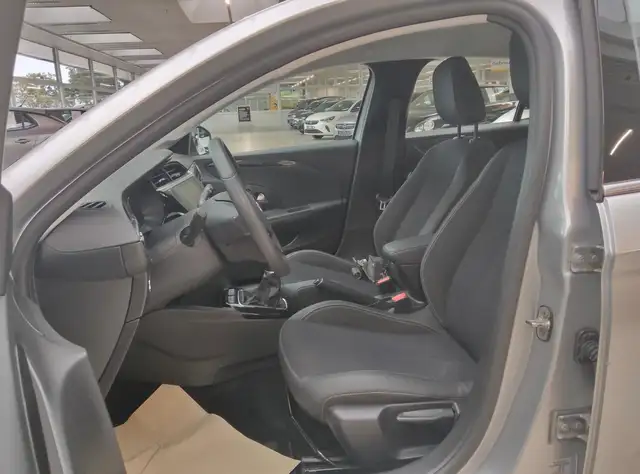 Opel Corsa view 11
