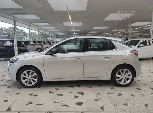 Opel Corsa view 4