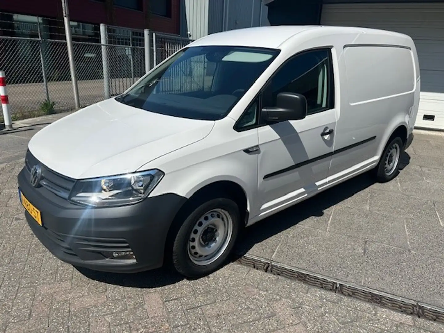 Volkswagen Caddy 1.4 TGI L2H1 EcoFuel Maxi Comfortline AIRCO I MULT Fehér - 2
