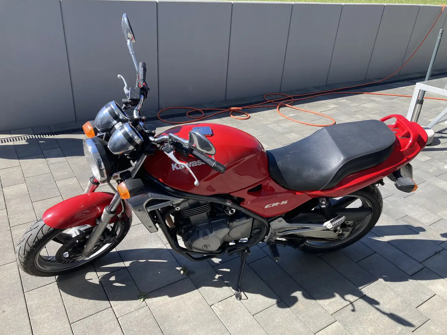 Kawasaki ER - 5 - 2