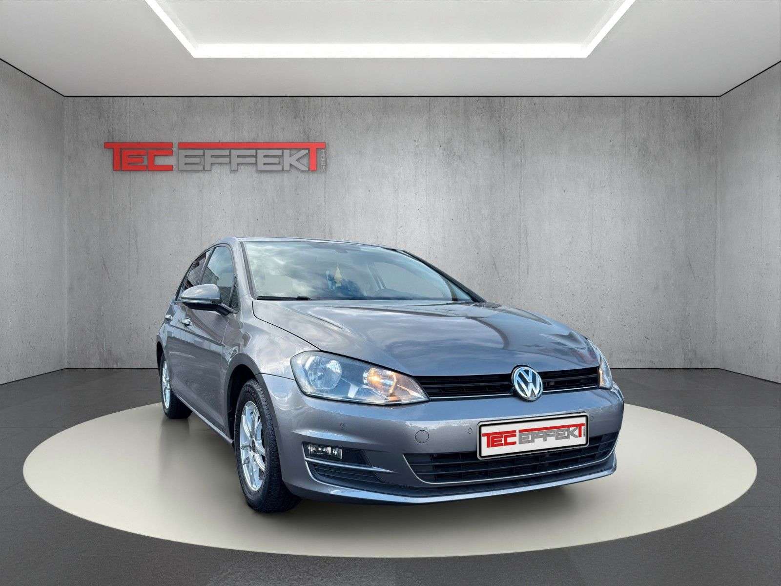 Second hand Volkswagen Golf 1.2