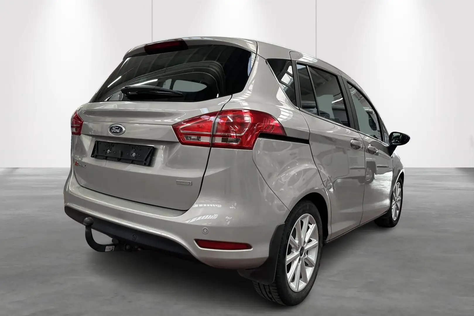 Ford B-Max 1.0i EcoBoost 92kW S/S Titanium Grijs - 2