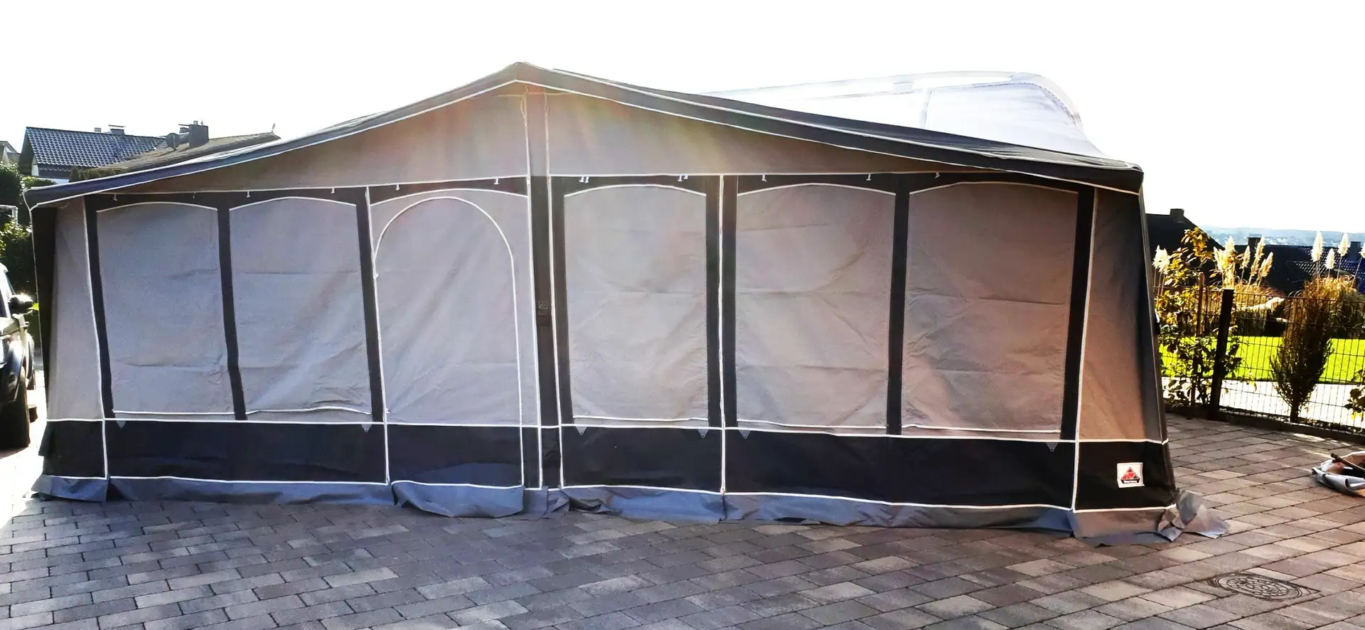 Caravans-Wohnm Dethleffs Nomad RET 560 90 Jahre Paket m. kompl. Zubehör Blanco - 2