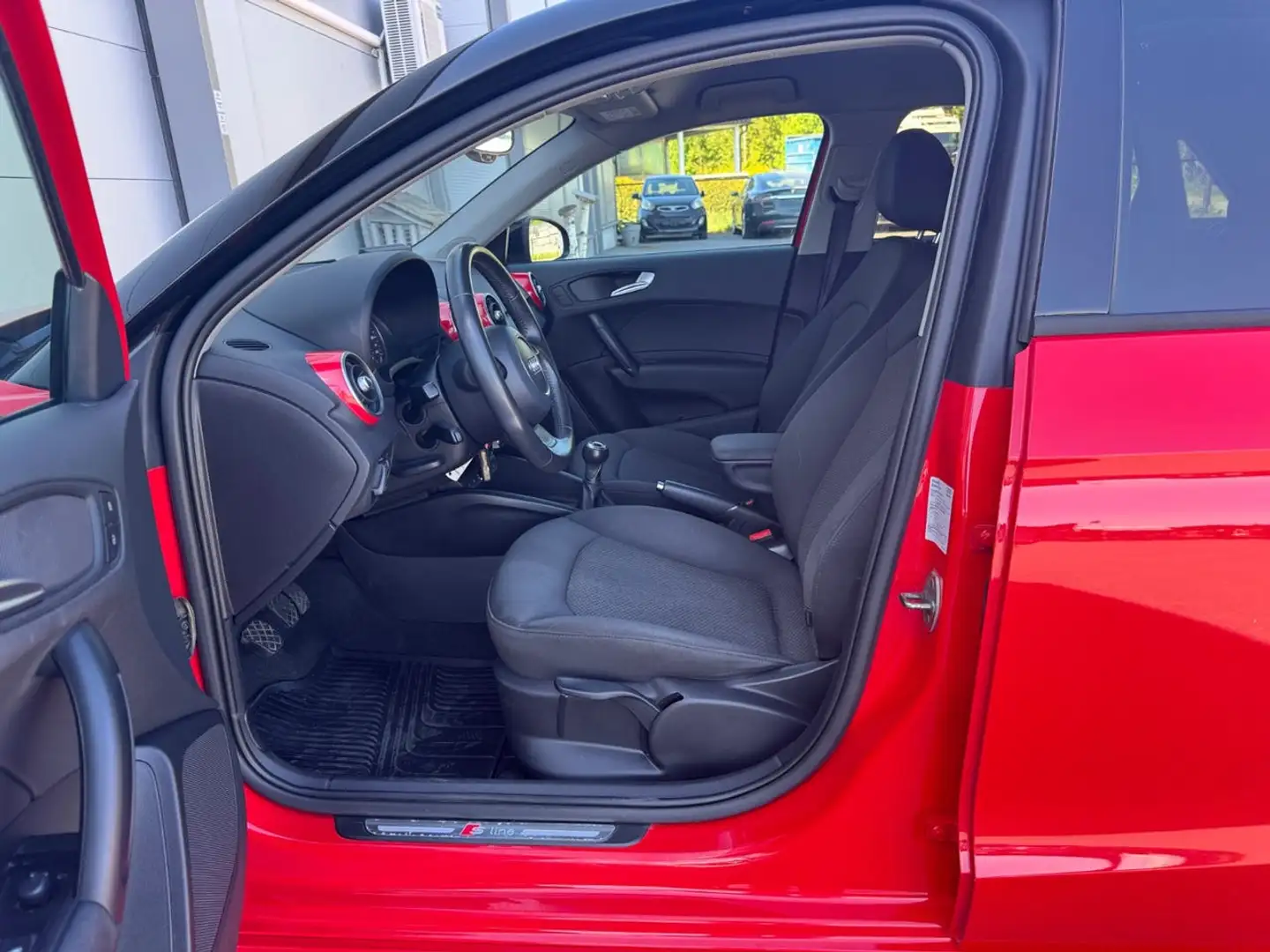 Audi A1 A1 Sportback 1.2 TFSI 86 Urban Sport - 1
