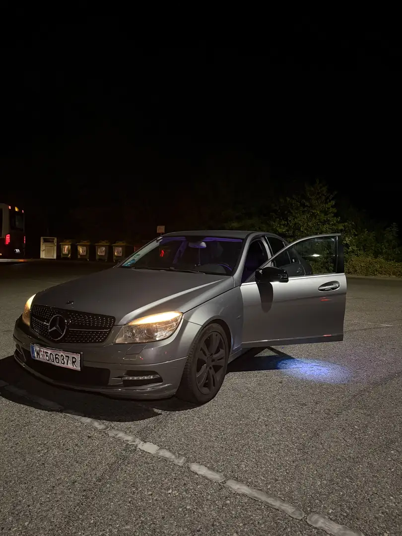 Mercedes-Benz C 180 Elegance W204 - 2