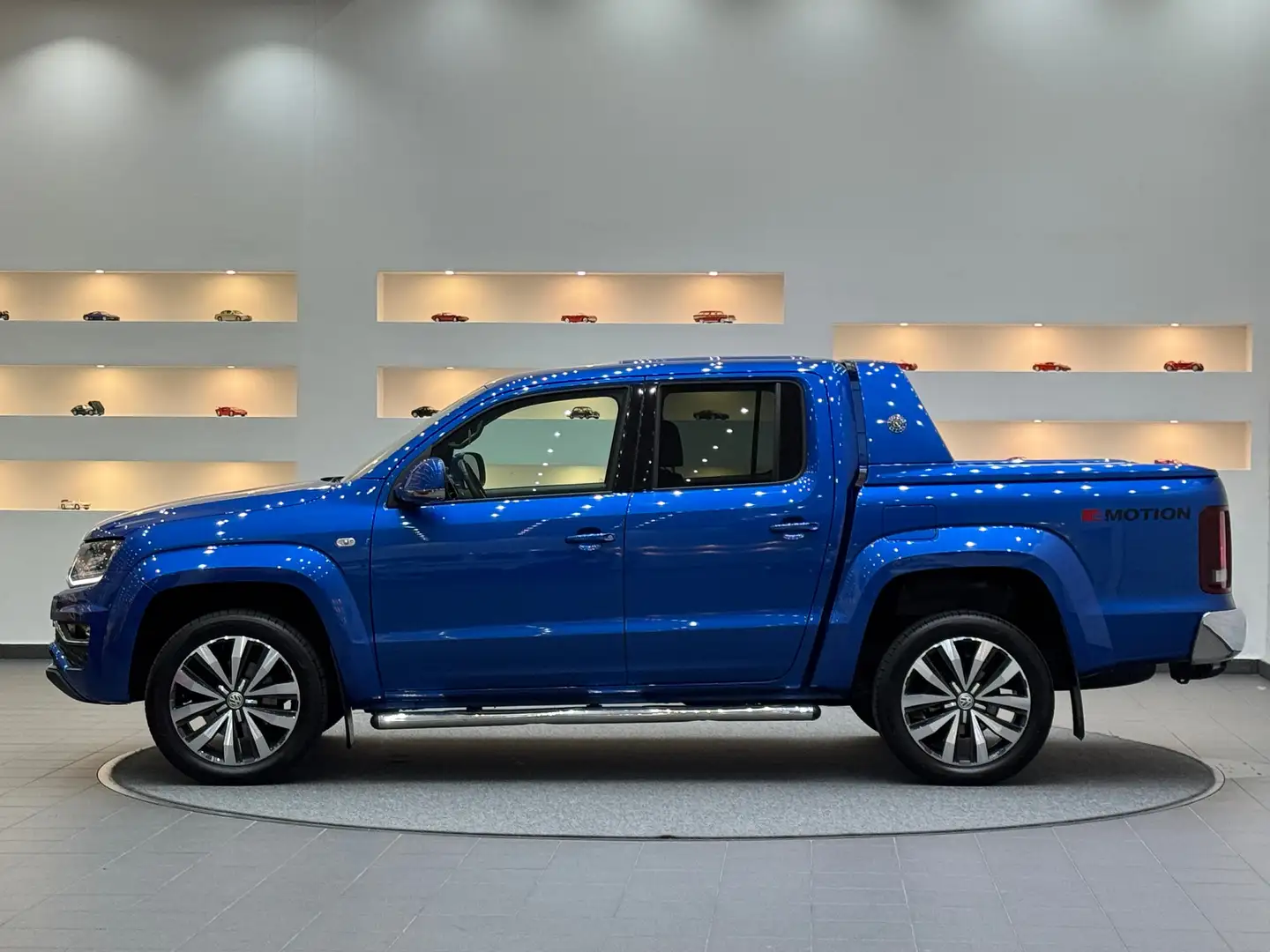 Volkswagen Amarok Aventura DoubleCab 4Motion *Standheizung* Blau - 2