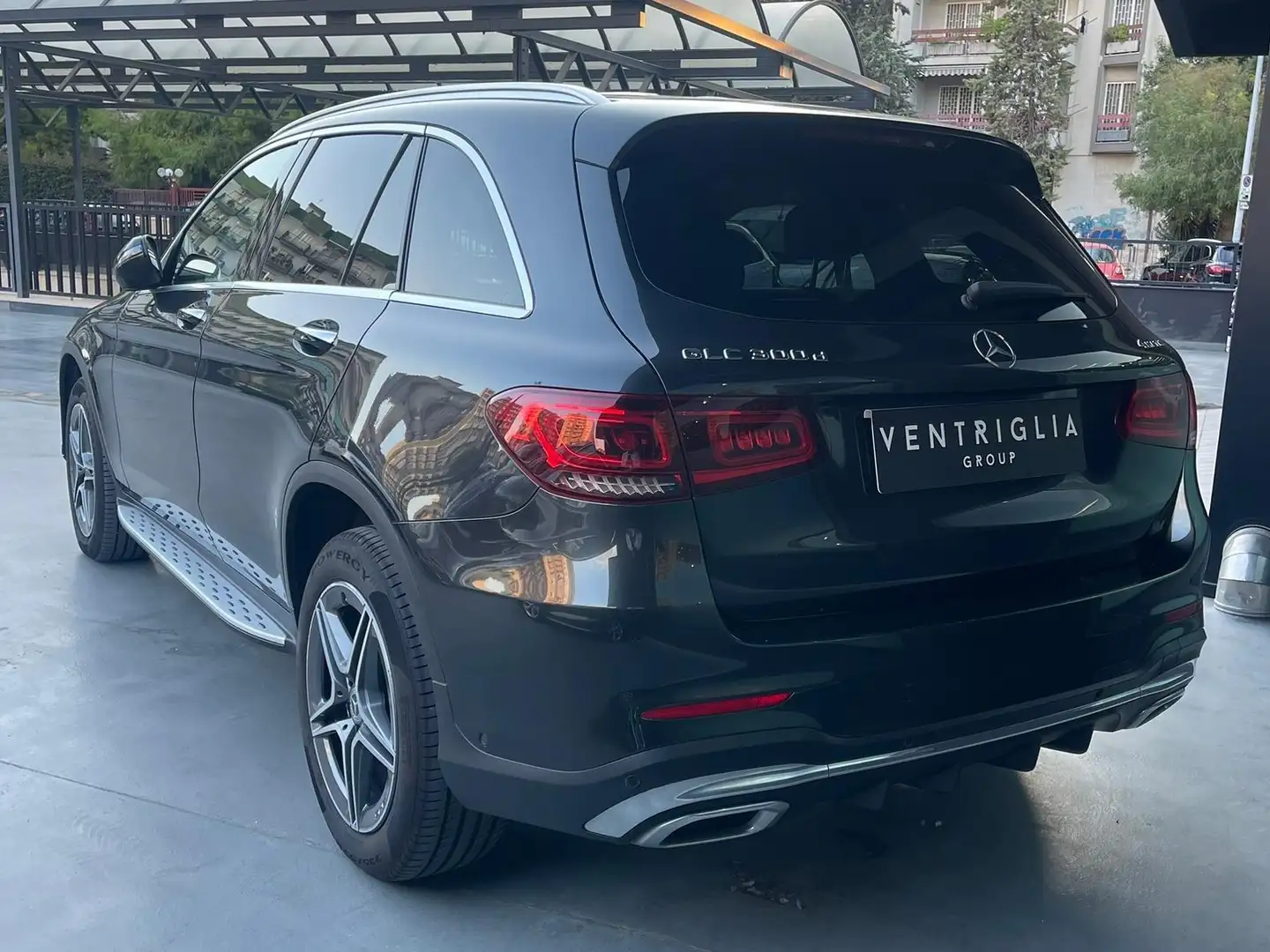 Mercedes-Benz GLC 300 GLC 300 d Premium Plus 4matic auto - 2