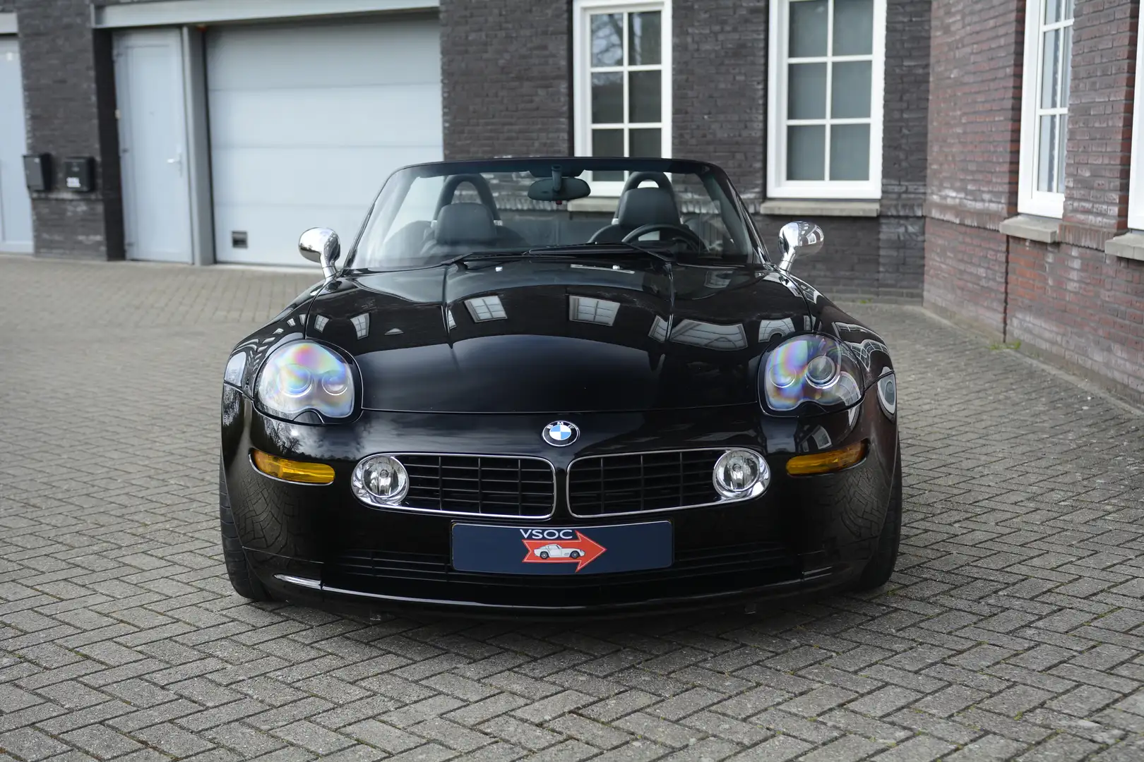 BMW Z8 Superb & Full BMW main dealer service history Zwart - 2