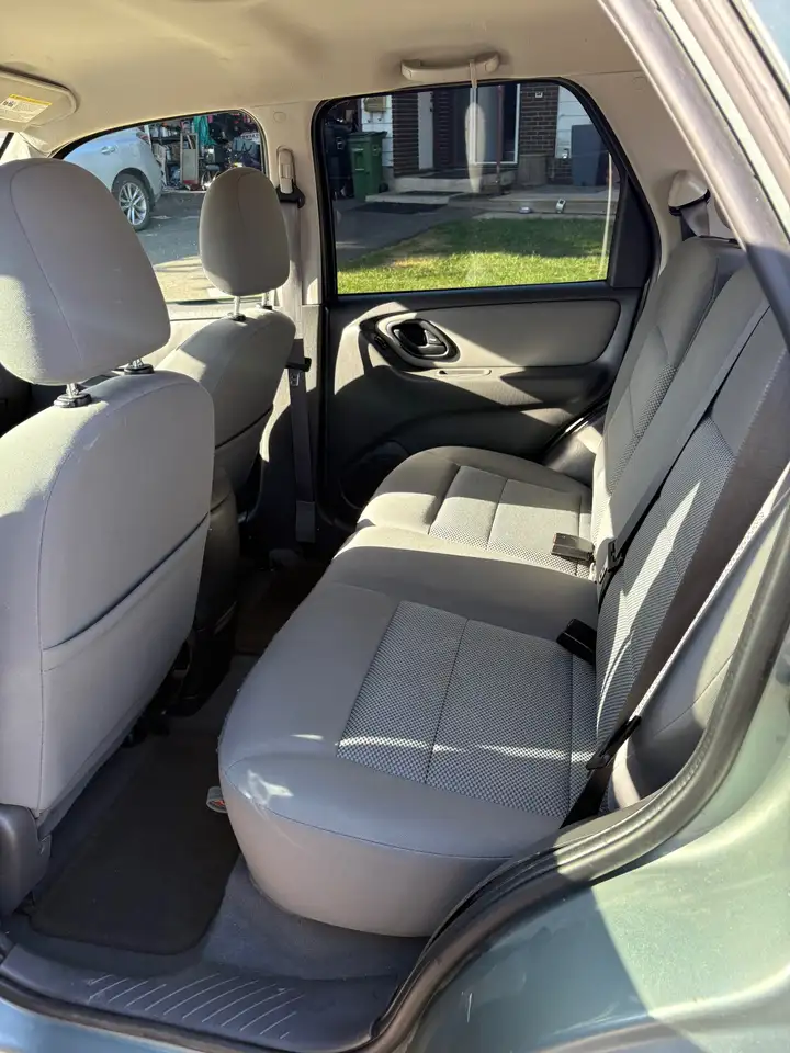 Ford Escape снимка Ford Escape