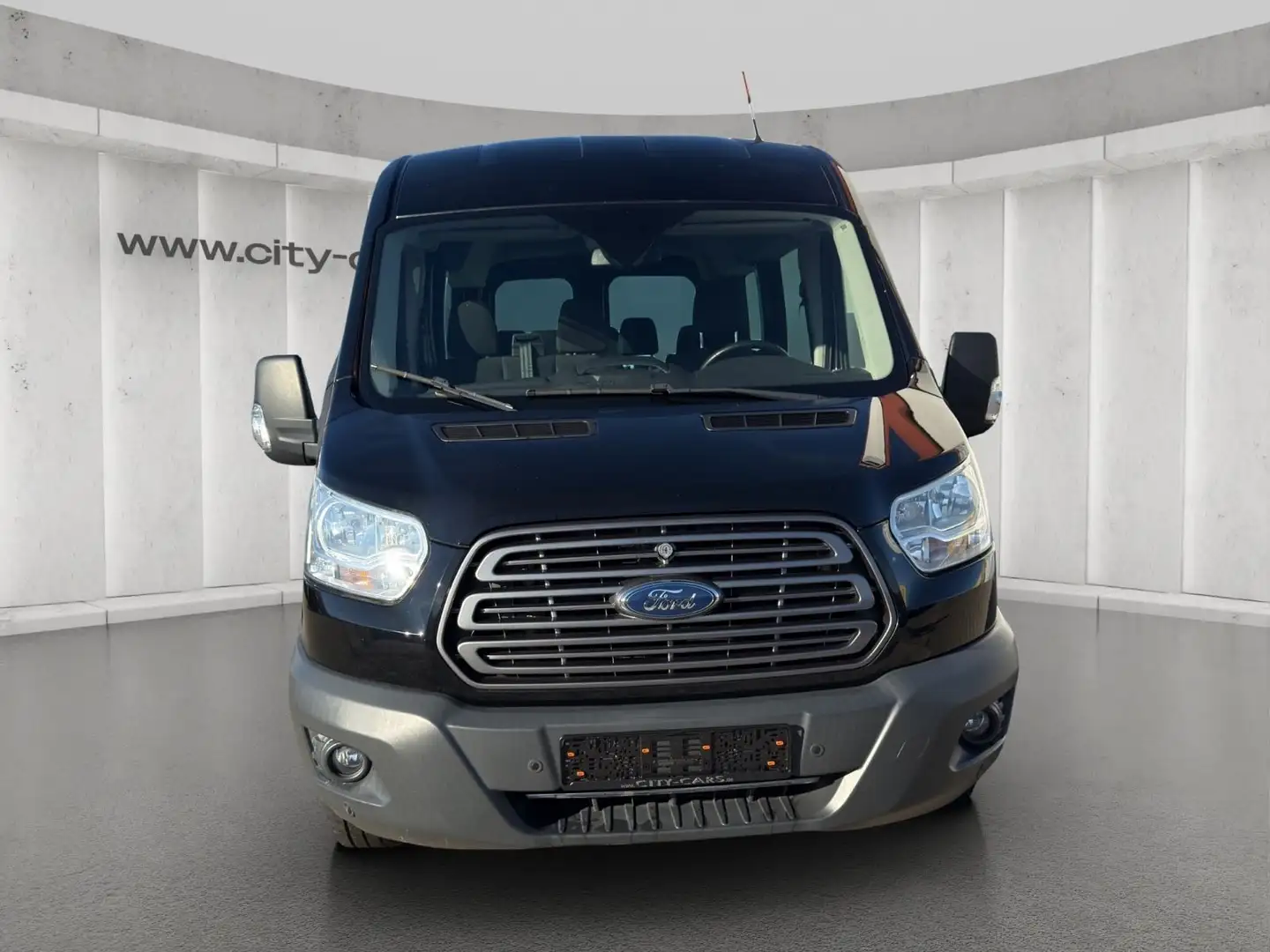 Ford Transit Kombi 350 L2 H2*9 Sitze*AHK*65800 Km Zwart - 2