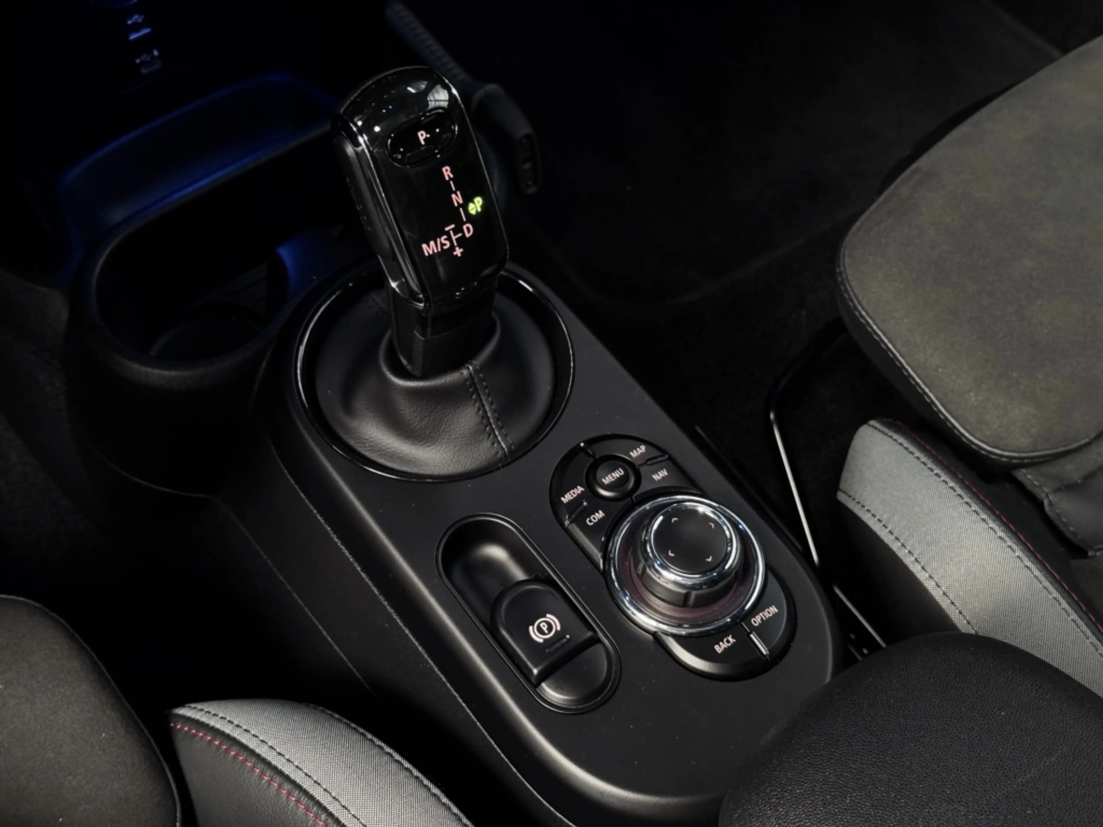 MINI John Cooper Works Mini 3-deurs S Cooper Trim | NAP | Panorama dak | — photo 44
