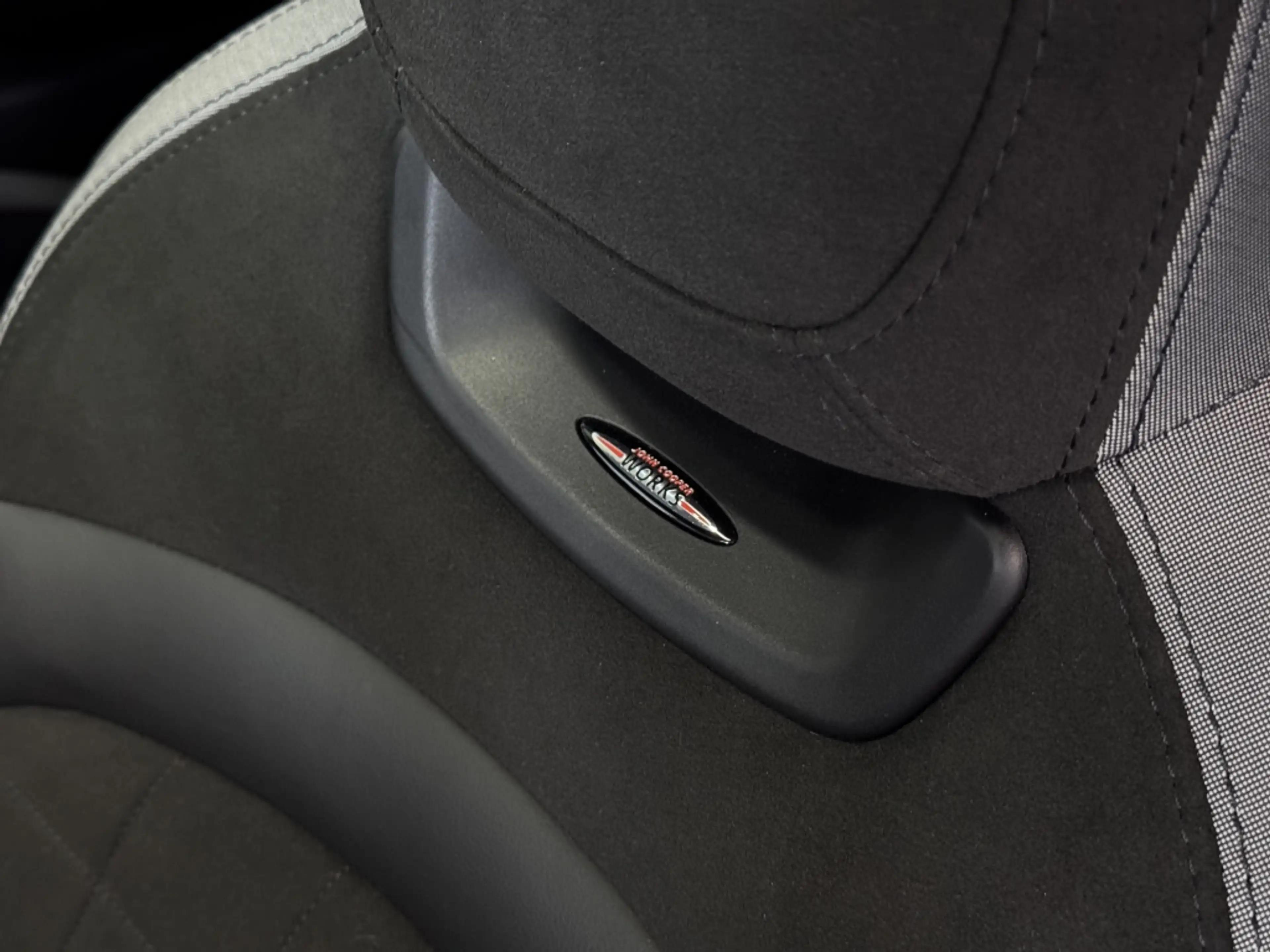 MINI John Cooper Works Mini 3-deurs S Cooper Trim | NAP | Panorama dak | — photo 24